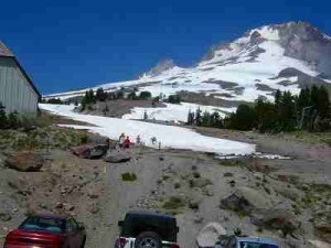 ティンバーラインロッヂの横まで