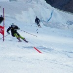 パワーライン（肩→外腰→絞った膝→足首）