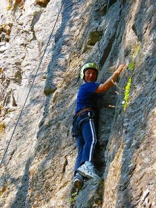 本格的な崖 登り 本格的な崖 登り