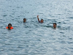 拓海、ユカコーチ、みなみ、徹コーチ