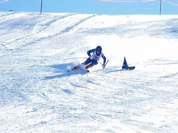インターハイ千葉県2種目優勝選手。肘が曲がるのがたまに傷か? インターハイ千葉県2種目優勝選手。肘が曲がるのがたまに傷か?