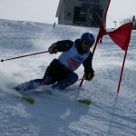 スキーの上下差も含めて素晴らしいフォームです。 スキーの上下差も含めて素晴らしいフォームです。