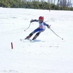 Aフォームが崩れているのは右膝の絞りが無いためです Aフォームが崩れているのは右膝の絞りが無いためです