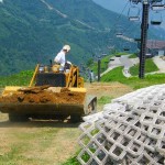 ミニブルドーザーも大活躍