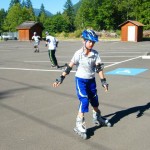 初参加の眞◎選手もフォーム作りに頑張っています