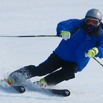 パワーライン（肩→外腰→絞った膝→足首）とはこのフォームを言います