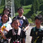 成功して満足げな笑顔のジュニア達