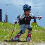 まだ後傾なのでストックが横にしか突けませんでした