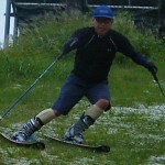 両板が…　たわんでいる！