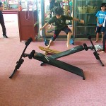 バランスボードからジャンプ