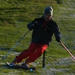 スタンスはまだ狭いが、素晴らしいフォームになっている清○選手