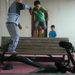 足首がダラン!ダラン! 足首がダラン!ダラン!