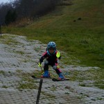 きちんと前に突いている！