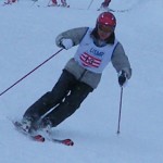 最初は足が揃っていましたが…ビッグチェンジしています