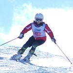 次のポールに狙いを定めて…　アグレッシブなフォーム！