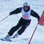 代表選手として高い姿勢になってる小○選手