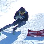 右ターンと違って右腰が折れているフォーム×