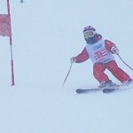 少し右肩が下がってグライダーターンなので次は右骨盤を上げてみよう