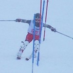 スキーがしっかりとAの字でスキーを押せる姿勢になっています◎