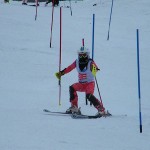 内スキーを引けば、トップが浮かなくなります