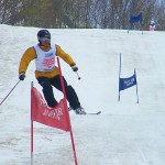 しっかりスキーに乗っています。腕のダランが勿体ない しっかりスキーに乗っています。腕のダランが勿体ない