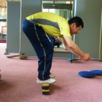 ニューアイテムのスーパーバランスボードにて