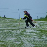 ヒップローテーションで横を向いているターン