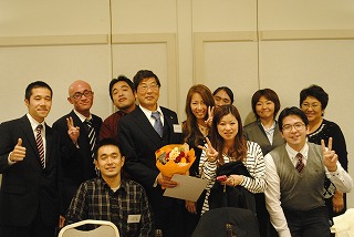 三田高校の陸上部、バドミントン部のOB&OG 三田高校の陸上部、バドミントン部のOB&OG