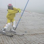 頭が…当たるのを嫌がっています！