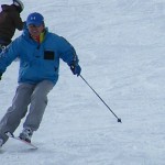 その為テールが接雪している後傾姿勢のジャベリンターン