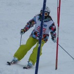 両膝の同時操作とワイドスタンスを学んでビッグチェンジ◎の「り○選手」