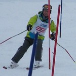 ７０歳なんてヒヨッコの後輩よ！この滑りが見えないか！は「お○わ選手」