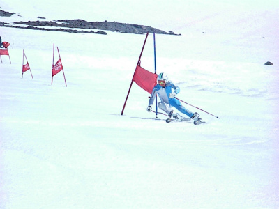 両膝の同時操作と上下差◎ 両膝の同時操作と上下差◎