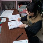 一日目は筆で賞状書き「ご苦労様64枚