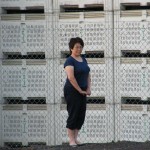 後ろのがリンゴ箱　日本の数倍？　何故？こんな国と戦争をしたの？