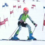 スタンスをターン切り替えに狭くしています