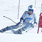 後ろからスキーを走らせる技術を習得中