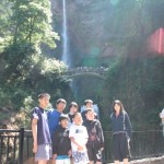 暑さを吹っ飛ばす「ミストの滝」