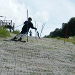 ポールを通過するところでターンが終了しています◎