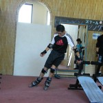 下を向くクセは上達の大敵！直しましょう