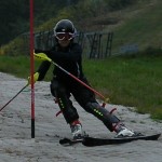 スラロームで逆手ブレイクの欠点は当たりに行くことです