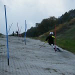 内傾角が倒れ、オンエッヂ角が鋭くなった◎