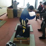 腰が前に出てブロックしてきました◎