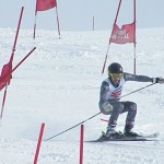 スキーが走ってトップが浮いた