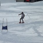 スキーを引いての前傾は◎