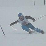 力強いフォーム◎基礎スキーヤーでもにグングン上達◎