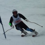 力強いパワーライン（内肩→外腰→絞った膝(10cm×10cm)→足首◎