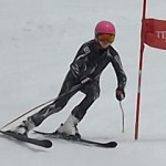 内膝が曲がり、Ａフォームが出来るようになりつつあります◎