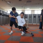 肩と骨盤のレベルと膝の絞りを学んでいます◎