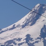 一番左の急な稜線がゲレンデです。